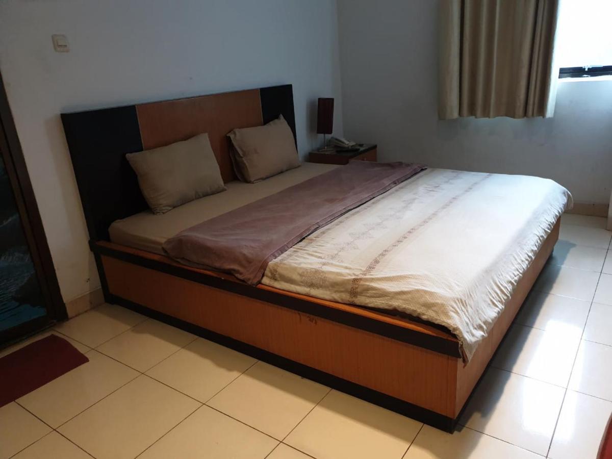 Hotel Spot On 2831 Orange Family 2*